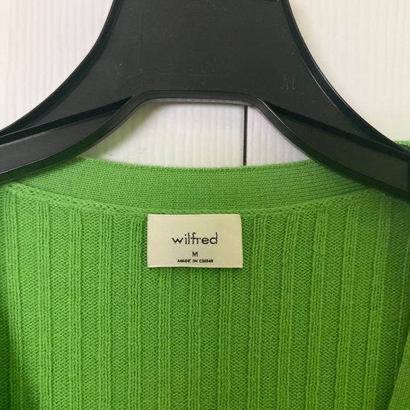 Aritzia Wilfred cardigan, size medium, beautiful green color - Picture 3 of 6